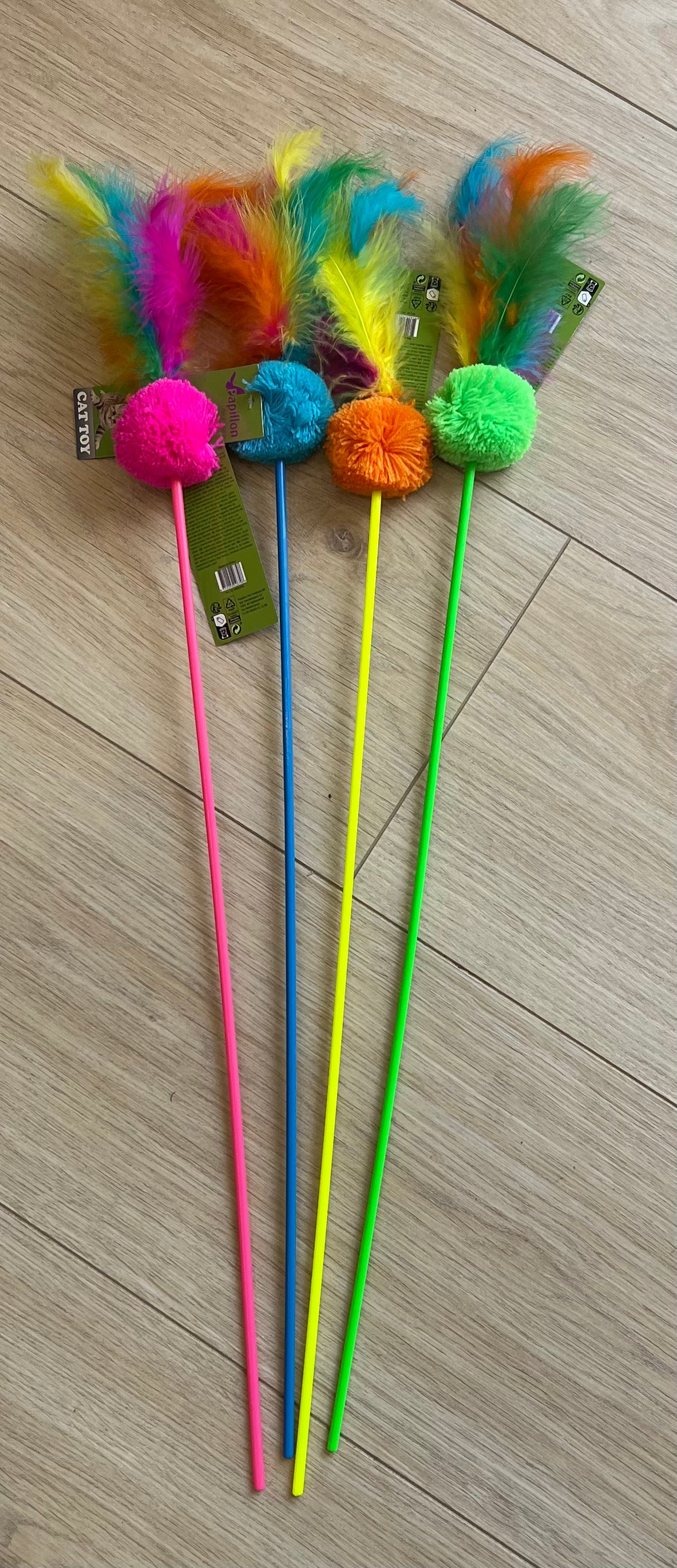 Baguette Pompom Plume